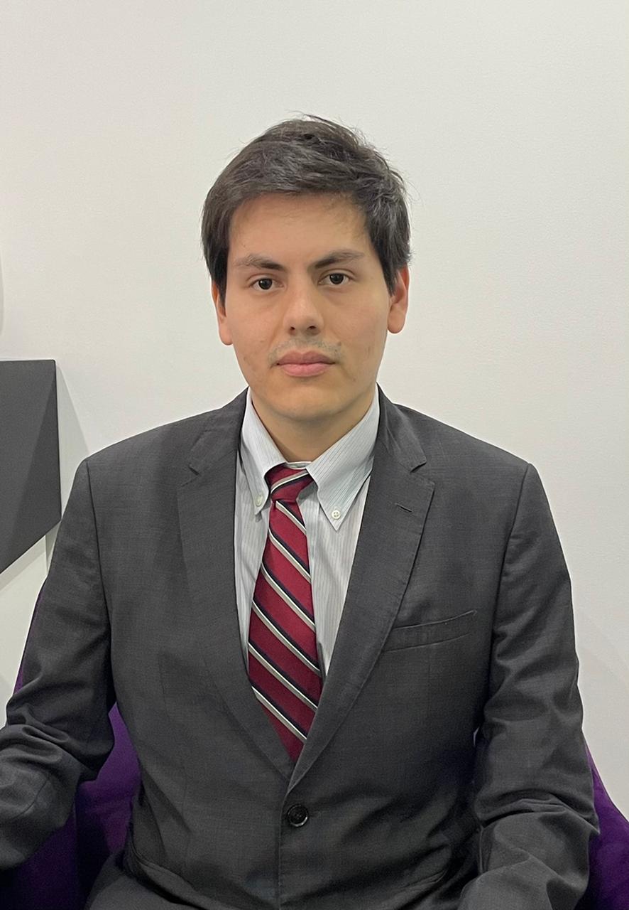 04. Luis Bustamante